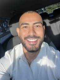 <strong>Javier R.</strong>
